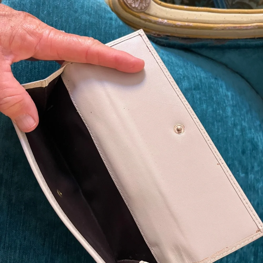 GG Look a like Beige Wallet with Green and Red Stripe with Genuine Leather trim - Picture 10 of 13